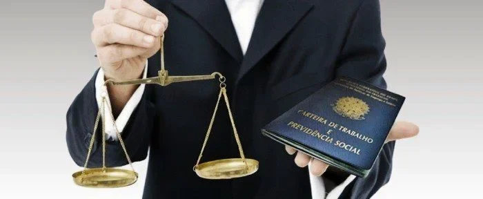 imagem-advogado-trabalhista-700x288